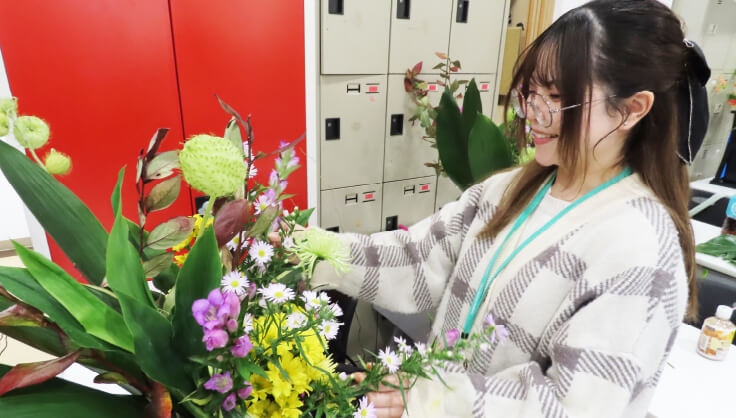 フラワーアイテム制作実習