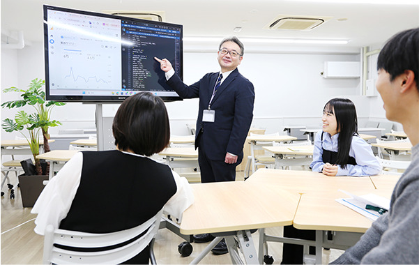 知識取得だけで終わらない、課題解決に必要なスキルを身につける