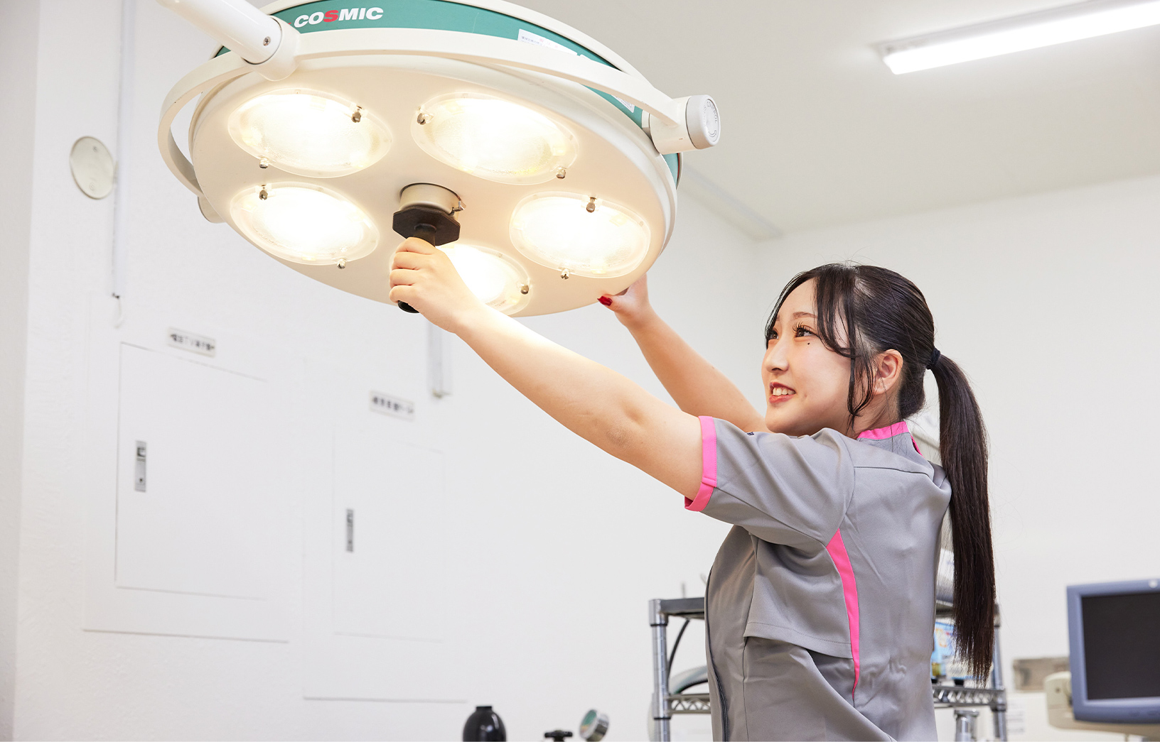 動物病院就職率　100％　（※学科設立以来）憧れの動物看護師の夢が叶う！