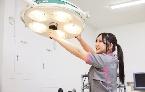動物病院就職率　100％　（※学科設立以来）憧れの動物看護師の夢が叶う！