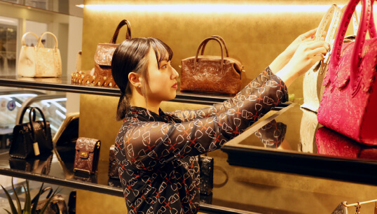 アパレルショップスタッフ