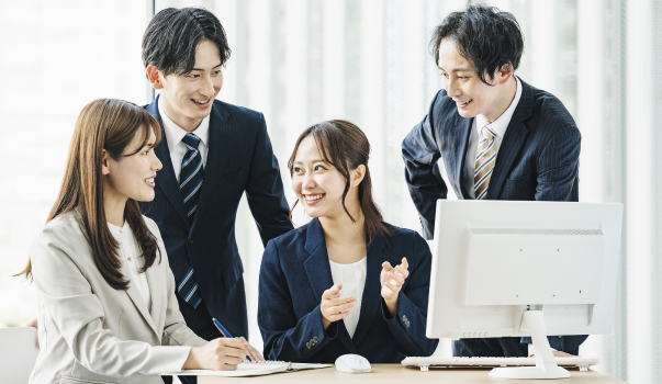 「外注」すべき作業と「死守」すべき思考