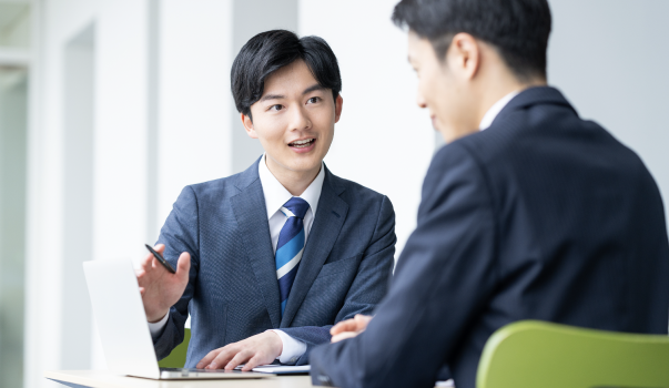 新卒から挑戦できる勢いのある仕事